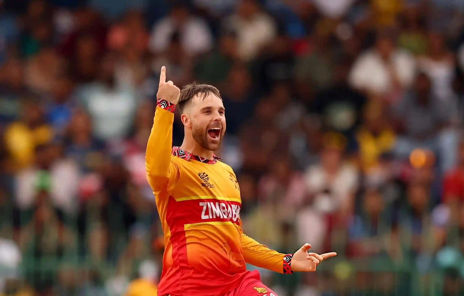 Lahore Qalandars Sign Ryan Burl as Hussain Talat Replacement in PSL 2026